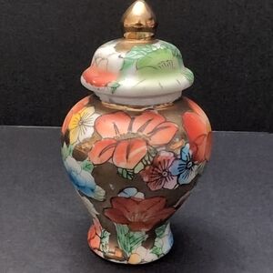 Vintage Chinese Porcelain Floral Multi-colored Mini Ginger Jar.